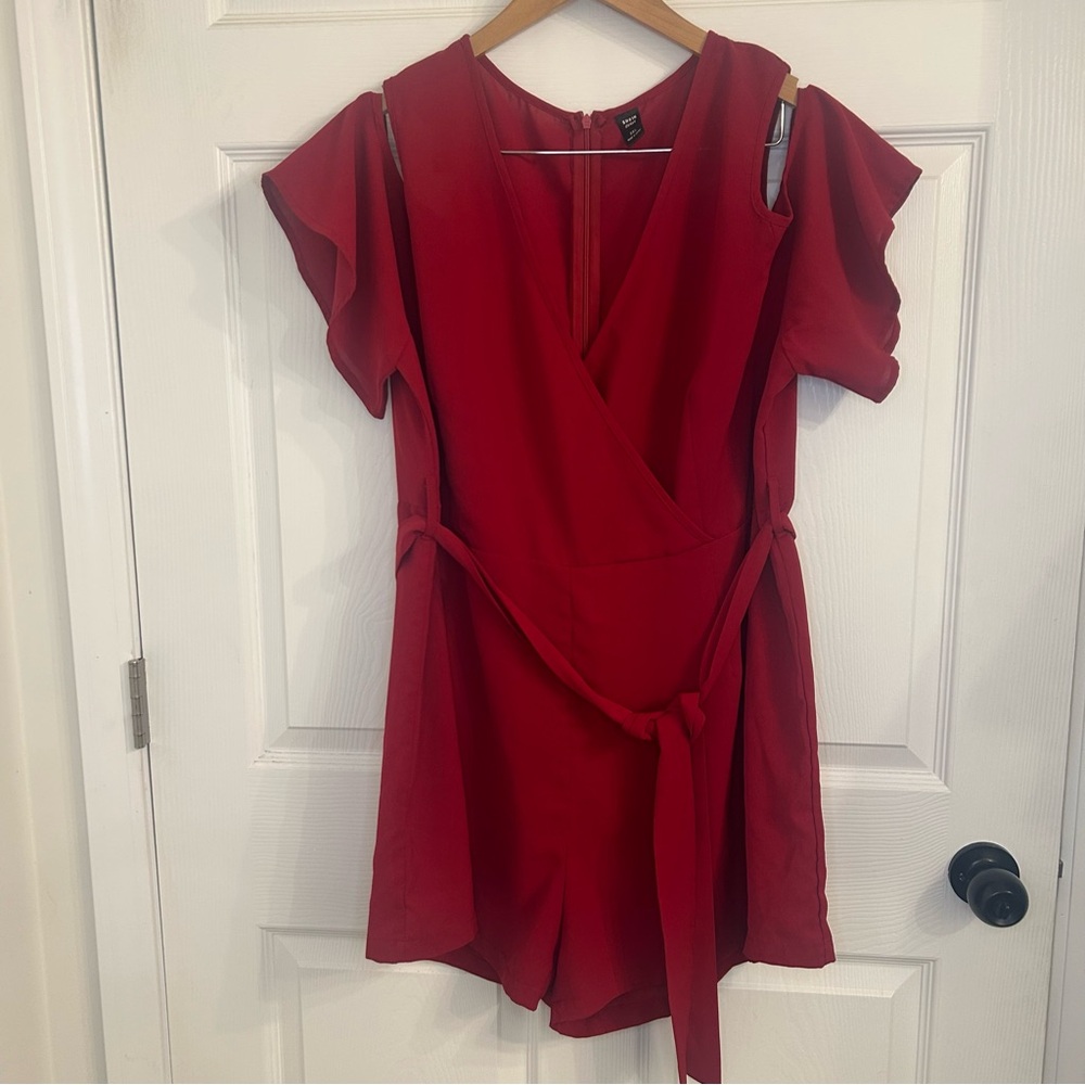 SHEIN Red Ruffle Sleeve Romper